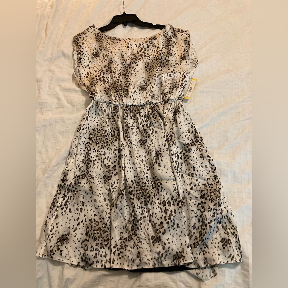 Dresses Alice + Olivia Leopard Print Silk Cocktail Dress Size L